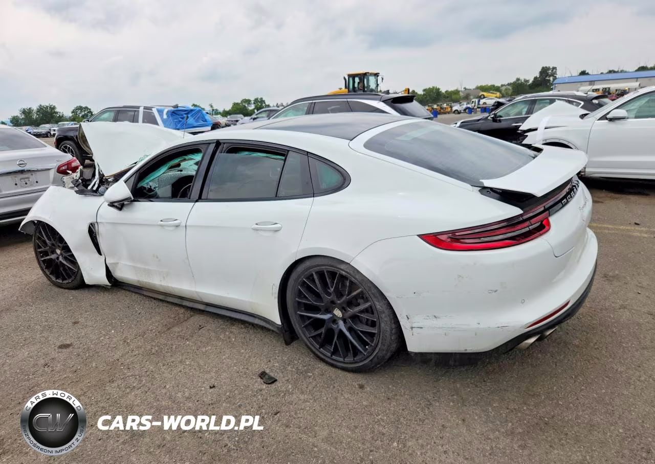 2018 Porsche Panamera 4S VIN:WP0AB2A7XJL136528 - 2