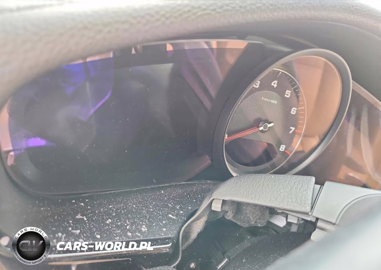 2018 Porsche Panamera 4S VIN:WP0AB2A7XJL136528 - 9