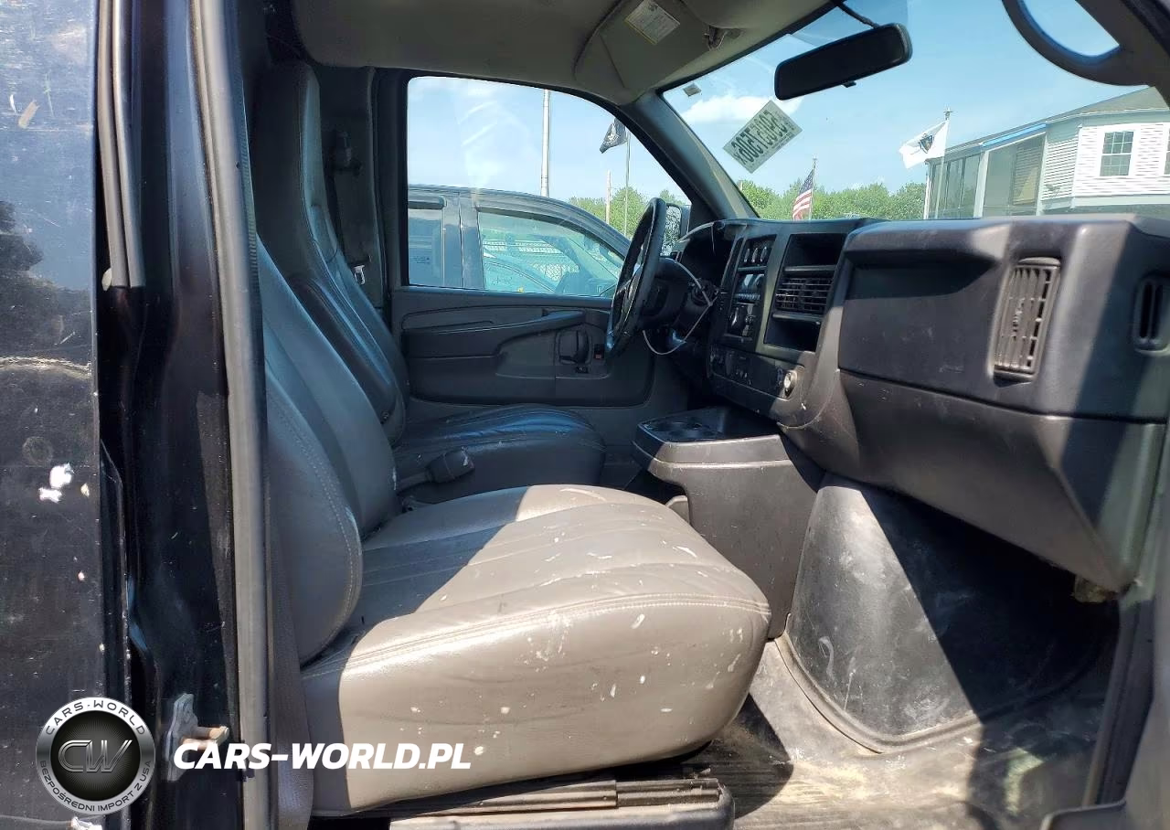 2014 Chevrolet Express 1500 Cargo Delivery Van VIN:1GCSGAFX6E1185297 - 11