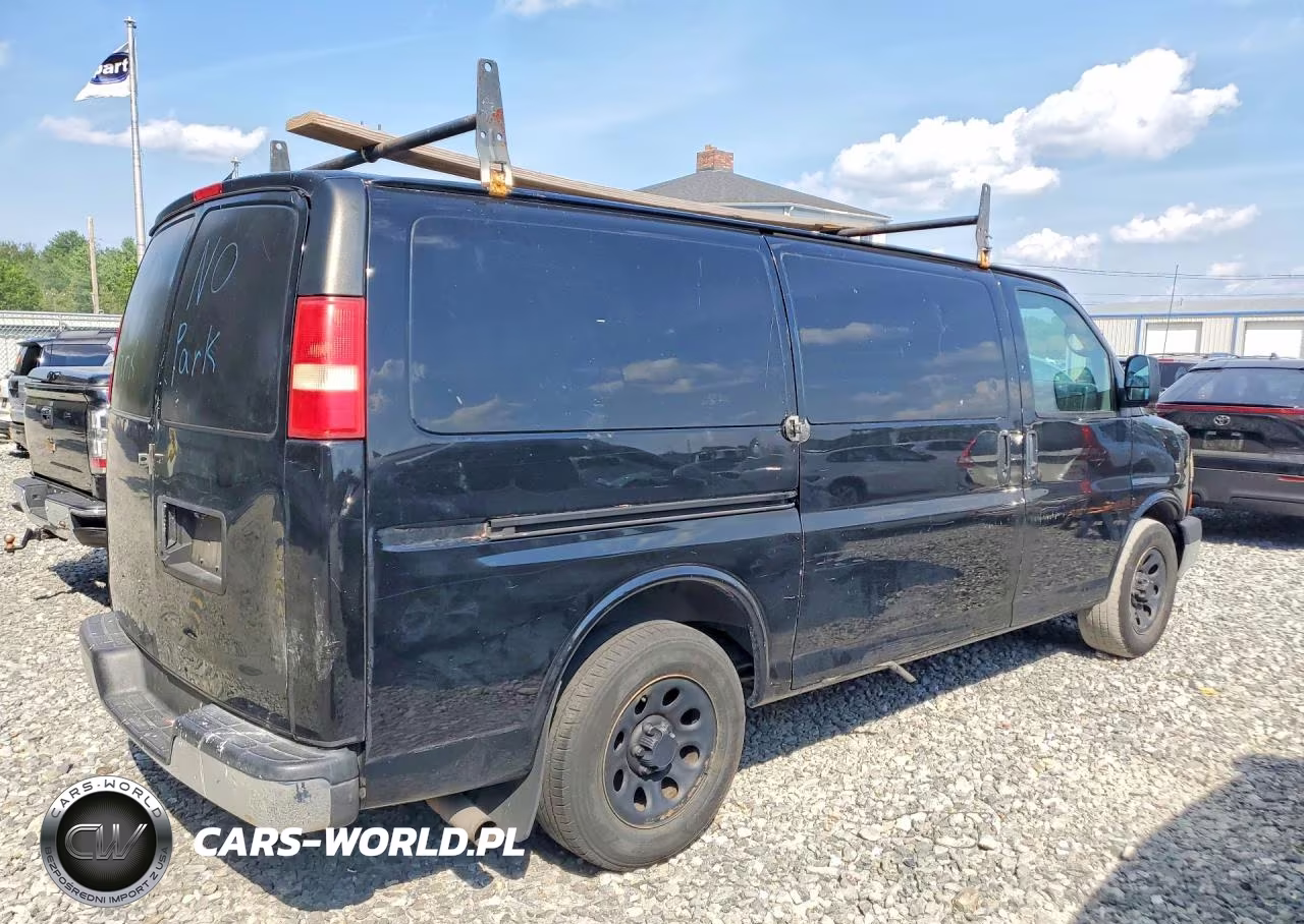2014 Chevrolet Express 1500 Cargo Delivery Van VIN:1GCSGAFX6E1185297 - 3