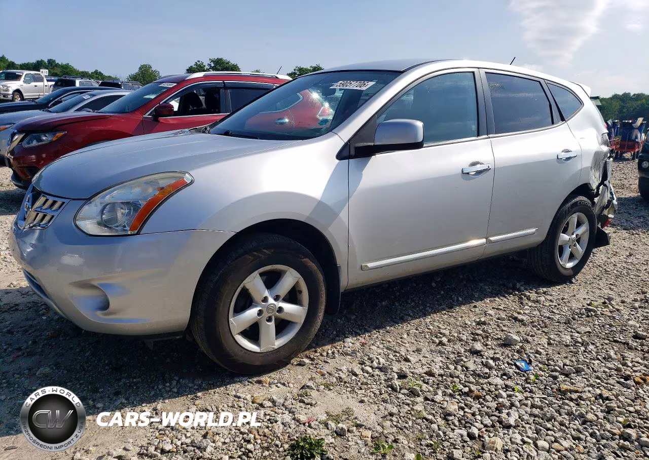 2013 Nissan Rogue S – zdjęcie 1 z 12