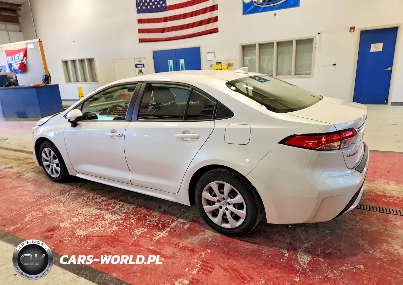 2021 Toyota Corolla Le VIN:JTDEPMAE3MJ175586 - 2