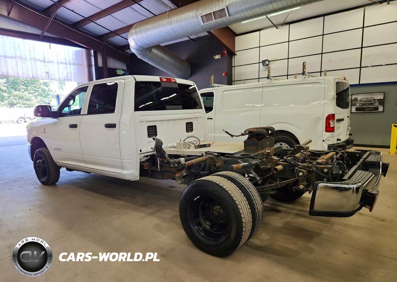2022 Ram 3500 Tradesman VIN:3C63RRGL7NG135588 - 2