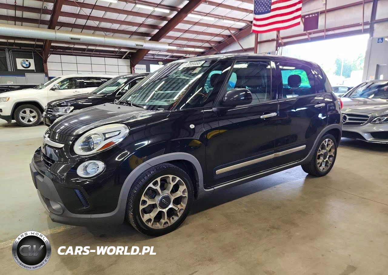 2014 Fiat 500L Trekking – zdjęcie 1 z 12