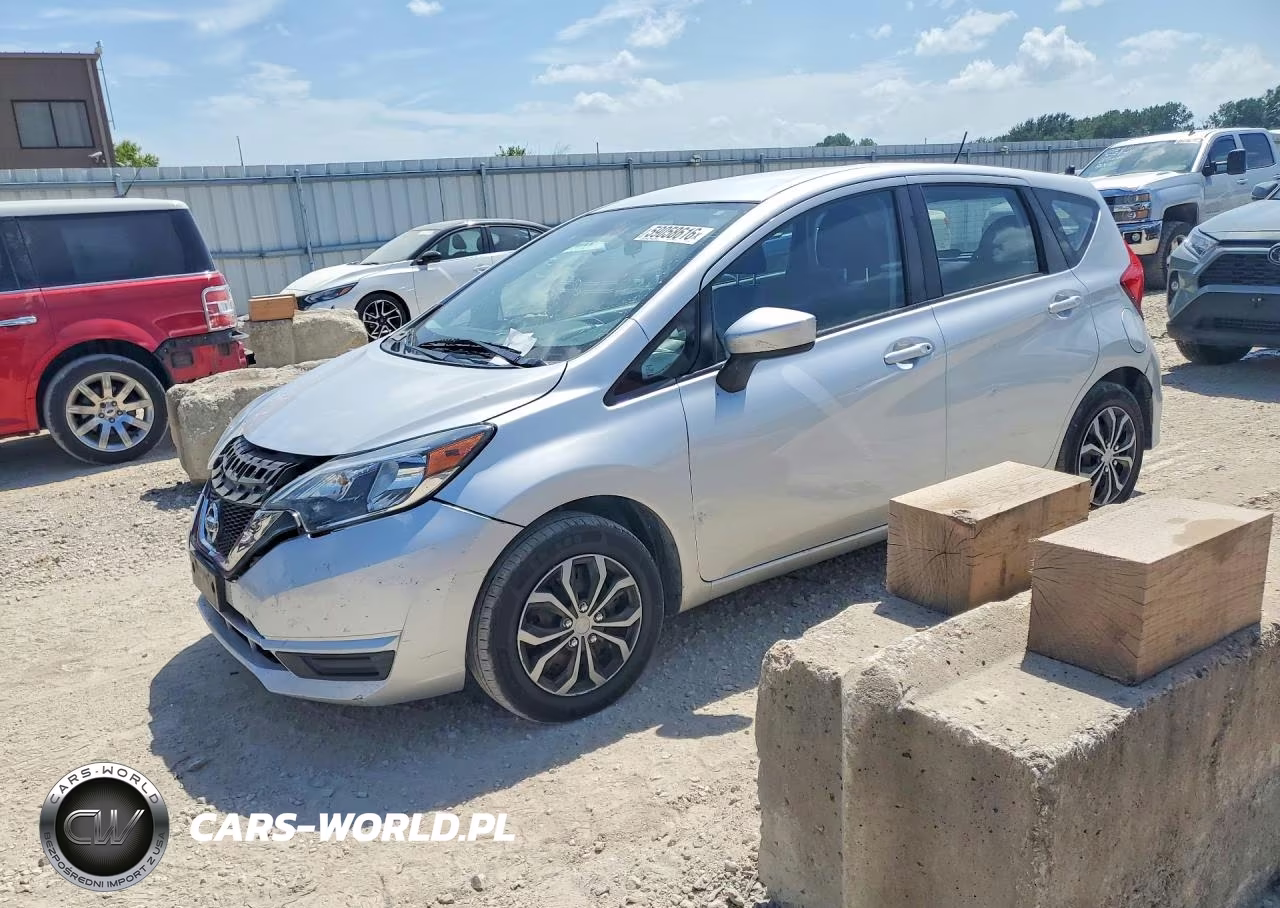 2017 Nissan Versa Note S Plus – zdjęcie 1 z 12