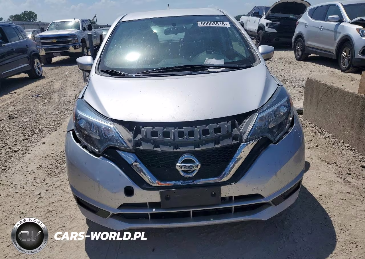 2017 Nissan Versa Note S Plus VIN:3N1CE2CP9HL377947 - 5