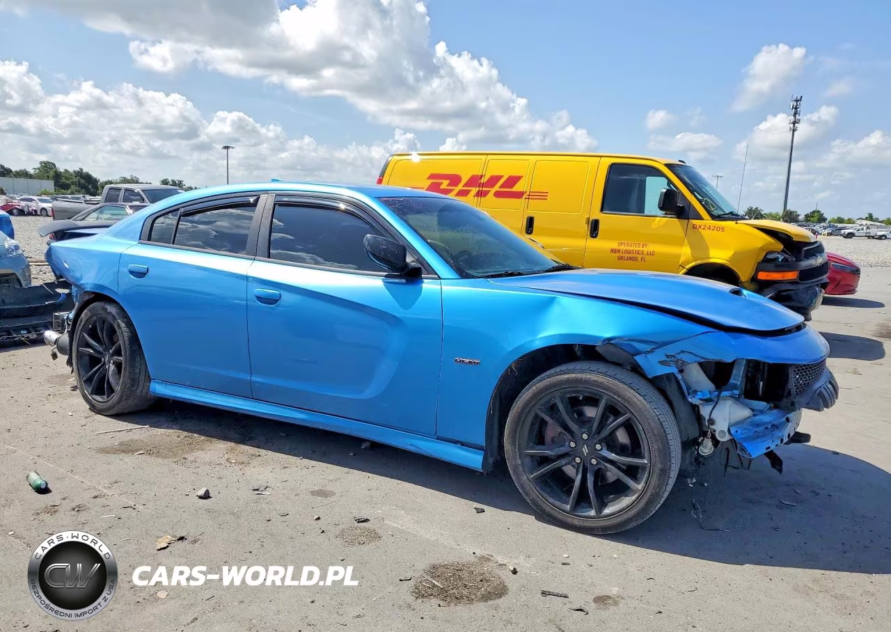 2018 Dodge Charger VIN:2C3CDXCT0JH316273 - 4