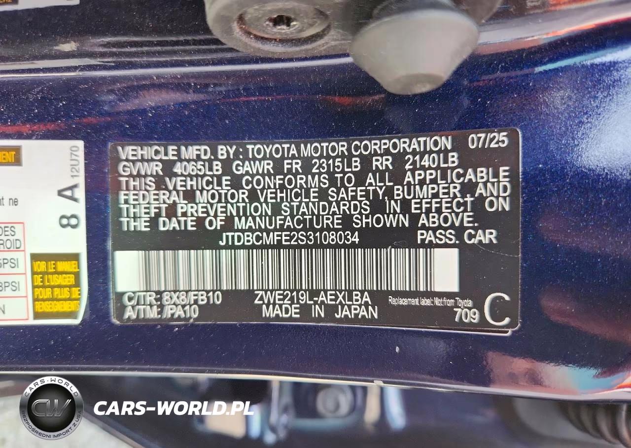 2025 Toyota Corolla Hybrid Le VIN:JTDBCMFE2S3108034 - 12