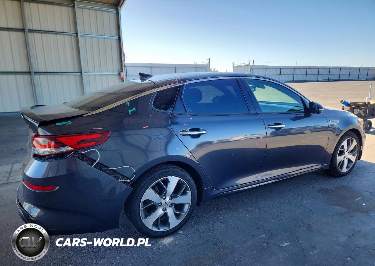 2019 Kia Optima S VIN:5XXGT4L34KG330583 - 3