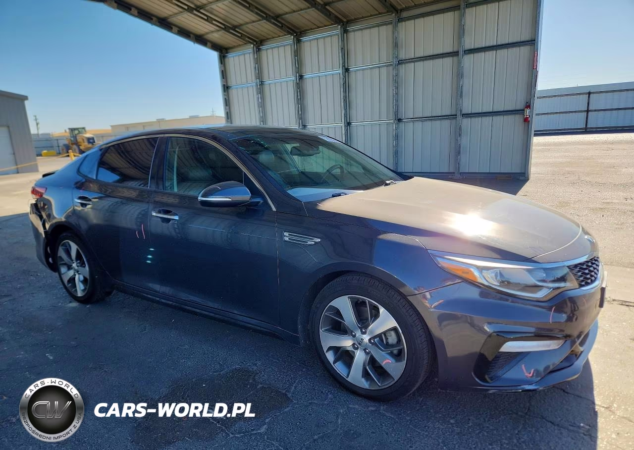 2019 Kia Optima S VIN:5XXGT4L34KG330583 - 4