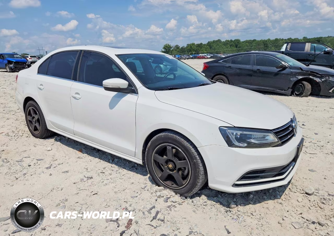 2015 Volkswagen Jetta Tdi VIN:3VWLA7AJ9FM243870 - 4