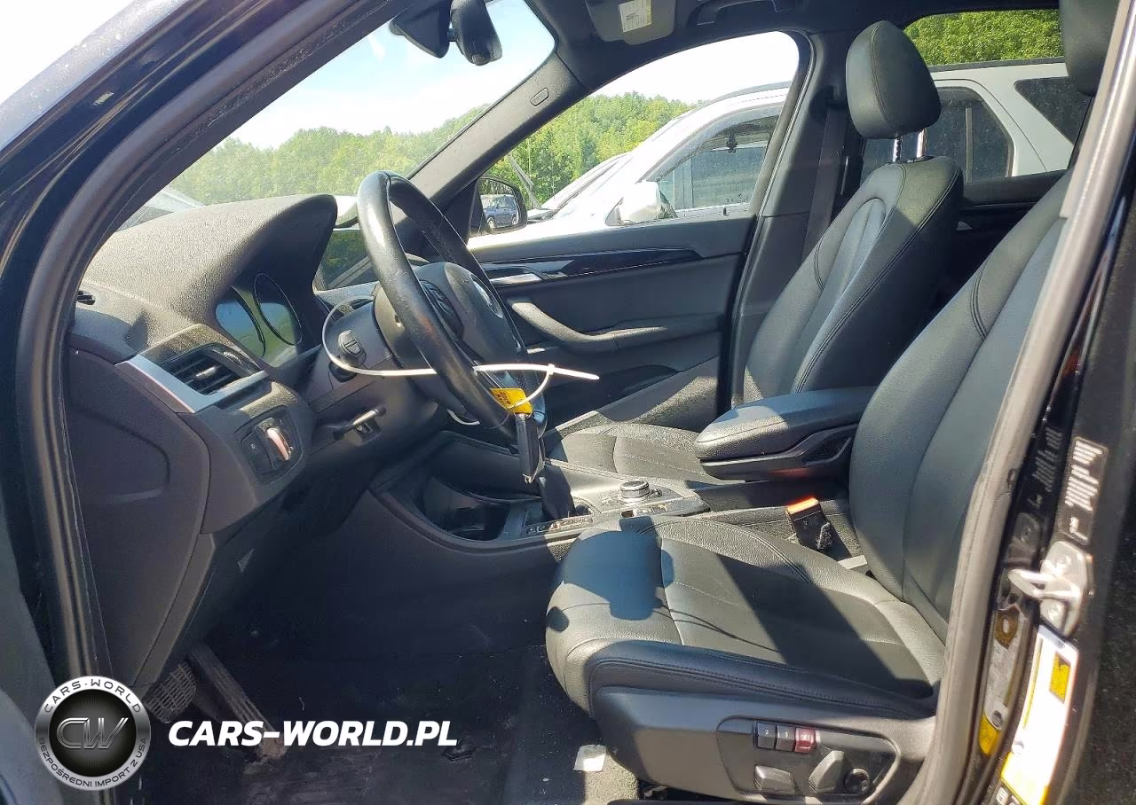 2019 BMW X1 xDrive28I VIN:WBXHT3C57K5L90851 - 7