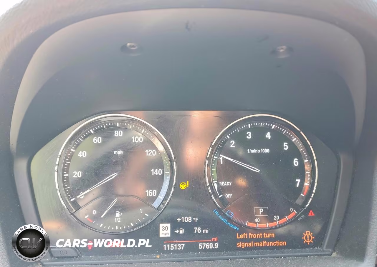 2019 BMW X1 xDrive28I VIN:WBXHT3C57K5L90851 - 9