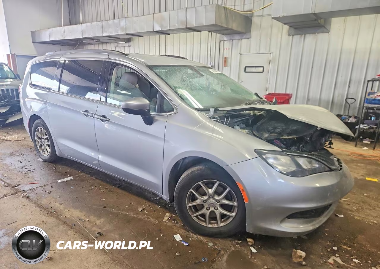 2021 Chrysler Voyager Lxi VIN:2C4RC1DG0MR521100 - 4