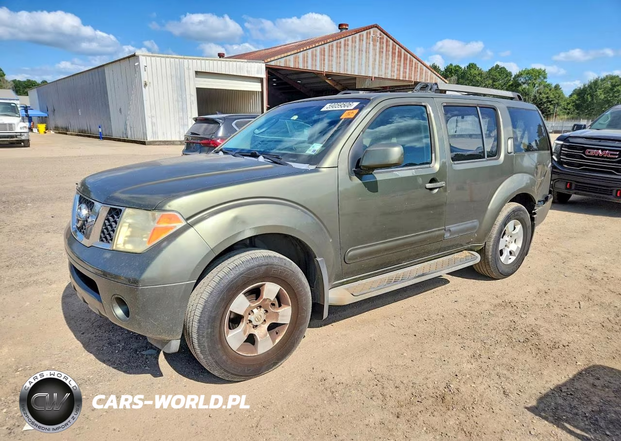 2005 Nissan Pathfinder Xe