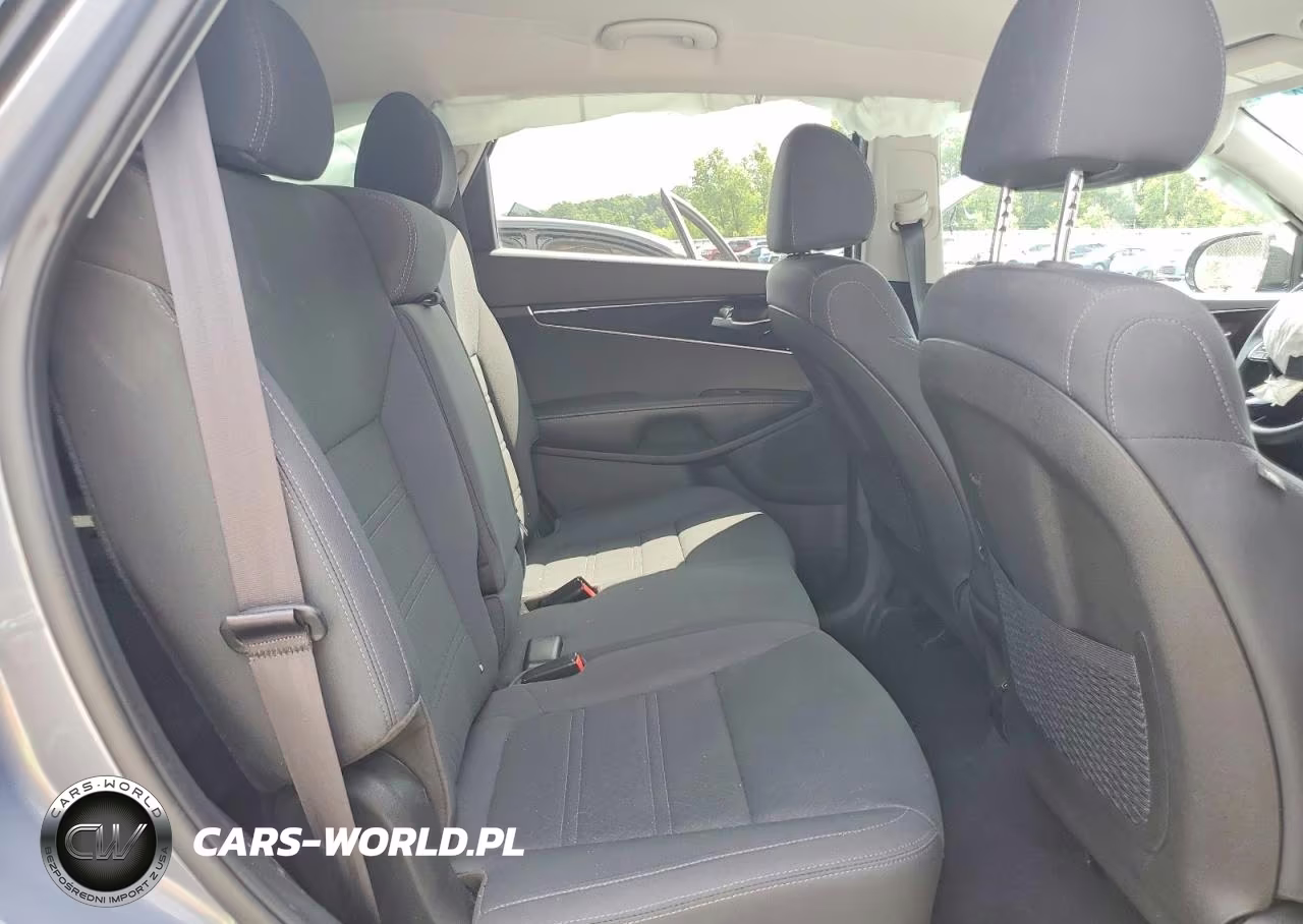 2020 Kia Sorento Lx VIN:5XYPG4A30LG629623 - 11