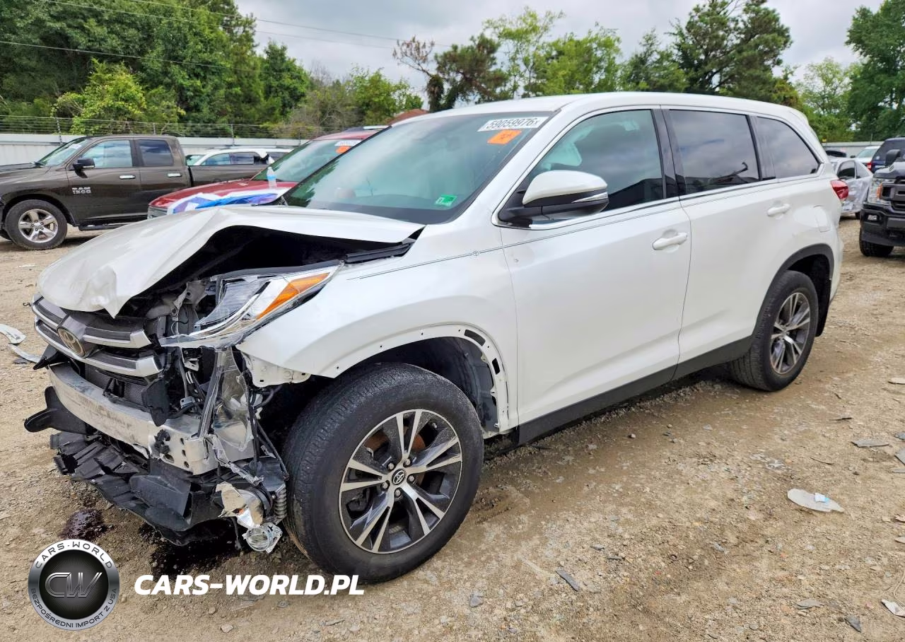 2019 Toyota Highlander Le Plus – zdjęcie 1 z 13