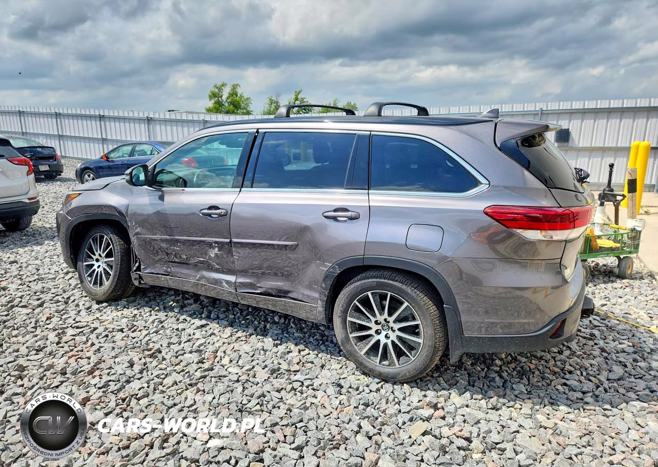 2018 Toyota Highlander Se VIN:5TDJZRFH0JS544119 - 2