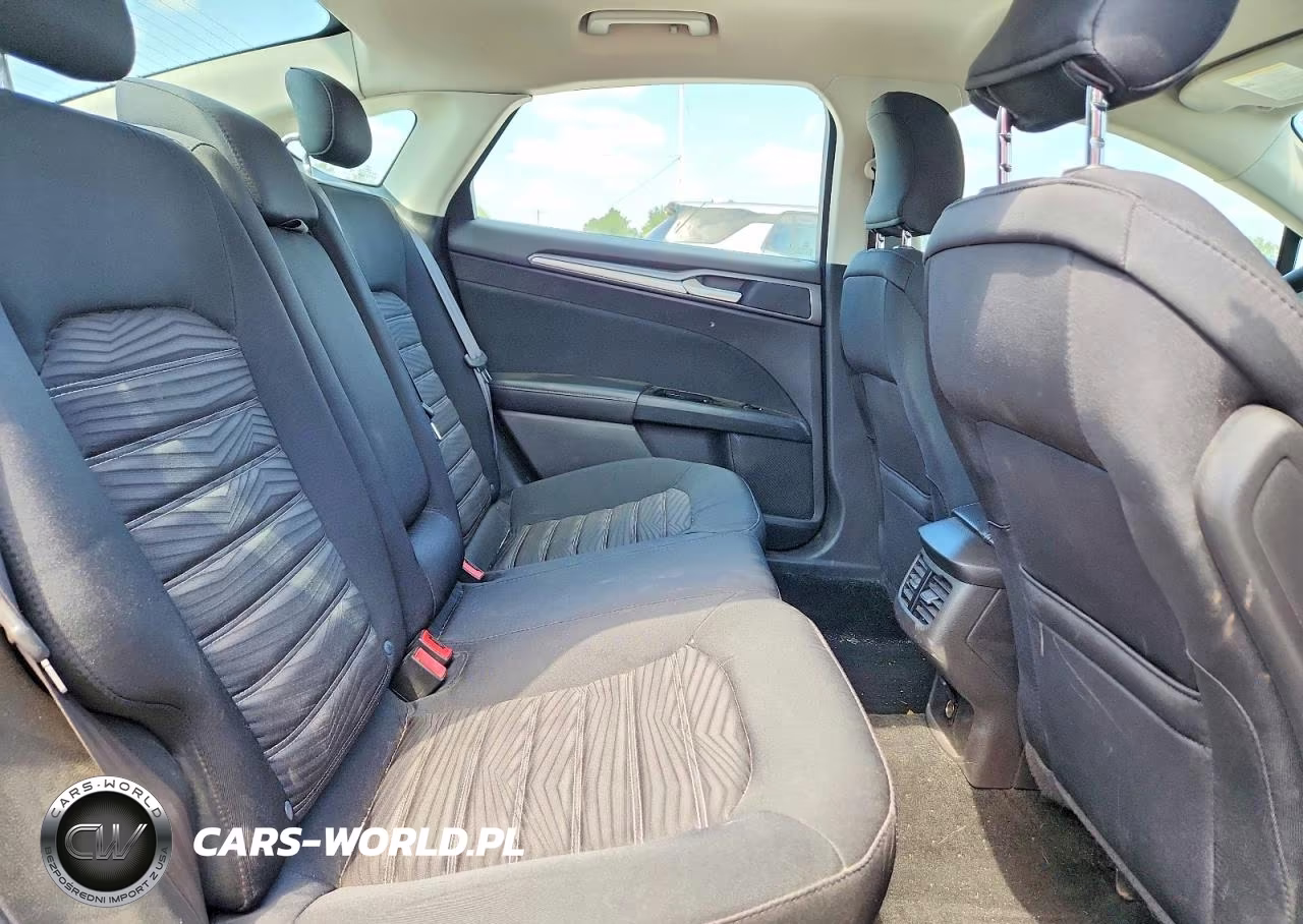2016 Ford Fusion Se VIN:3FA6P0H76GR297363 - 10