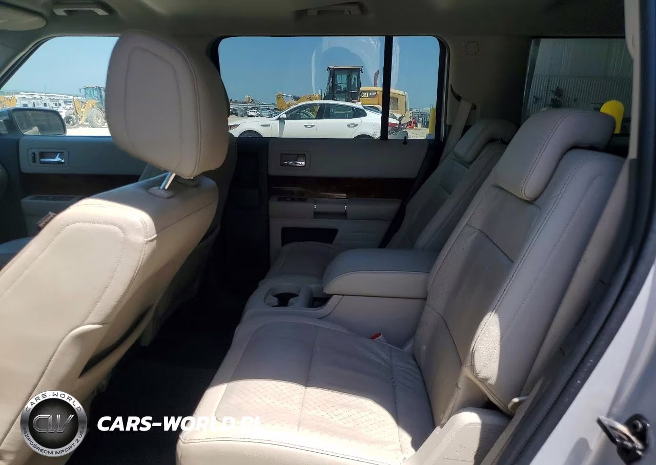 2010 Ford Flex Limited VIN:2FMHK6DC1ABB21894 - 10