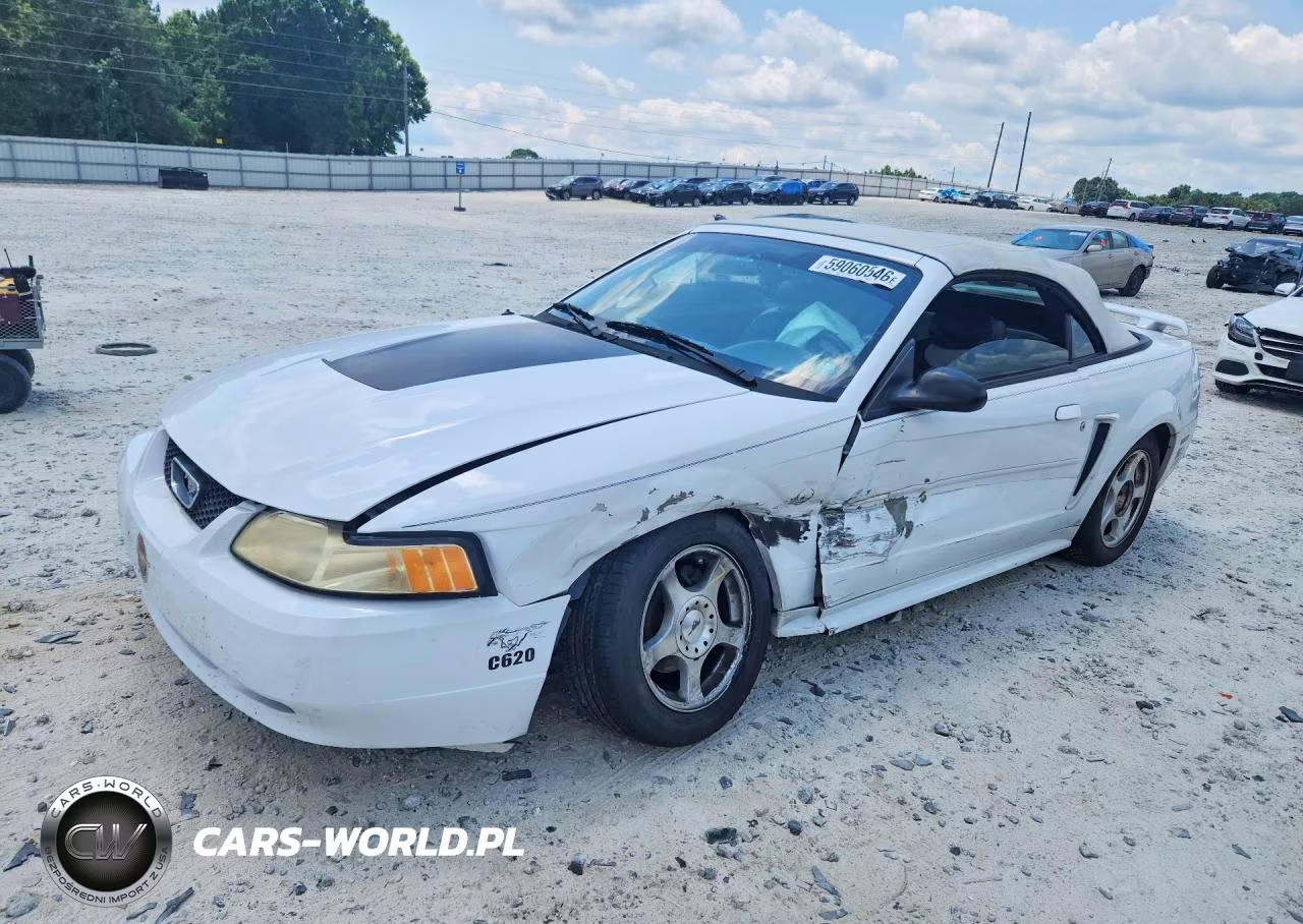 2004 Ford Mustang