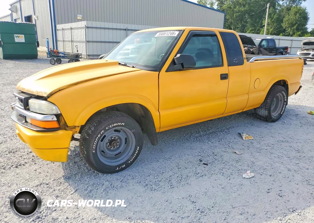 2002 Chevrolet S Truck S10 VIN:1GCCS19W828245718 - 1