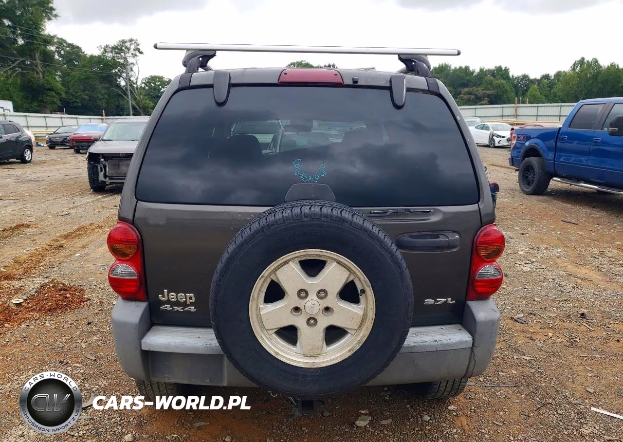 2005 Jeep Liberty Sport VIN:1J4GL48K45W573033 - 6