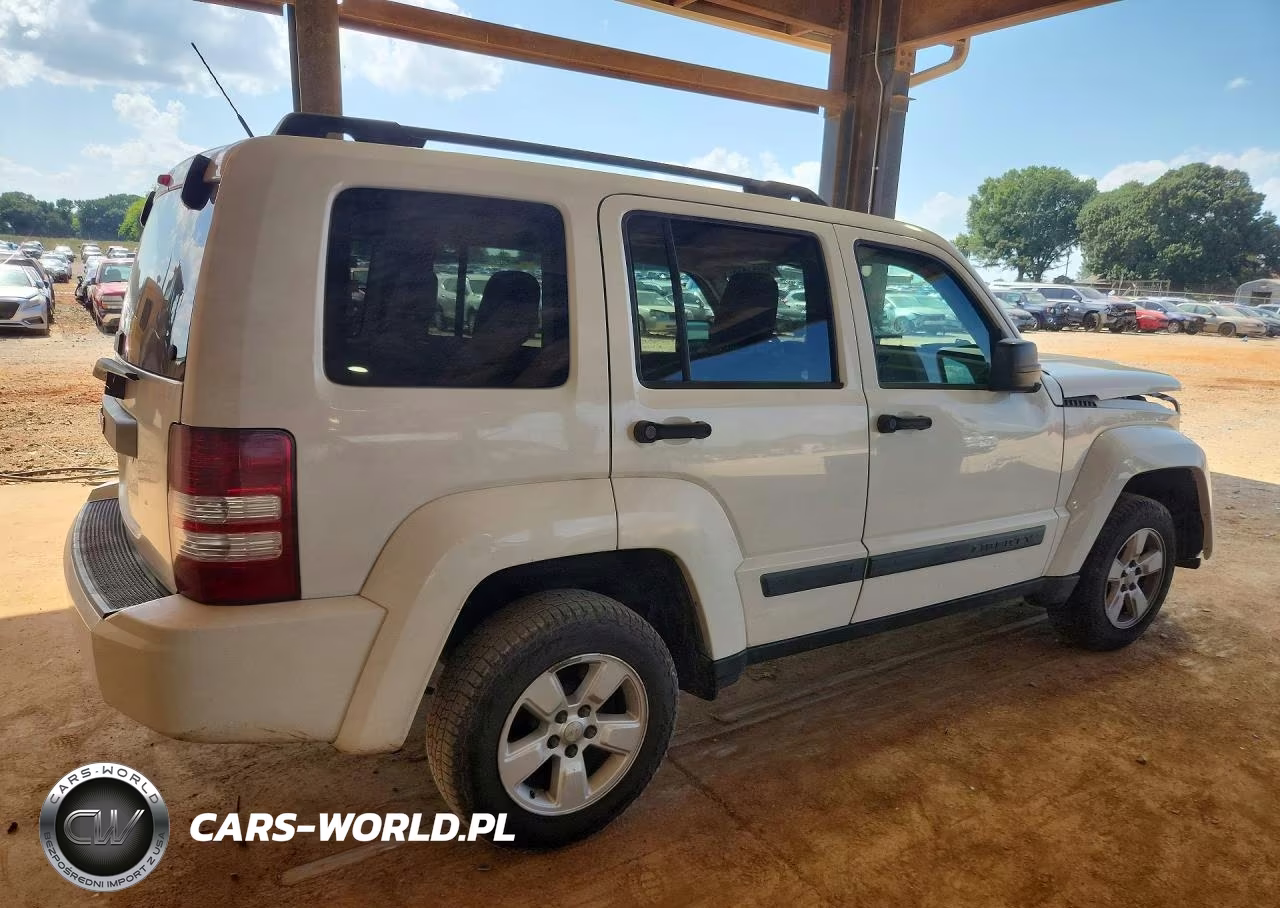 2009 Jeep Liberty Sport VIN:1J8GP28K69W536708 - 3