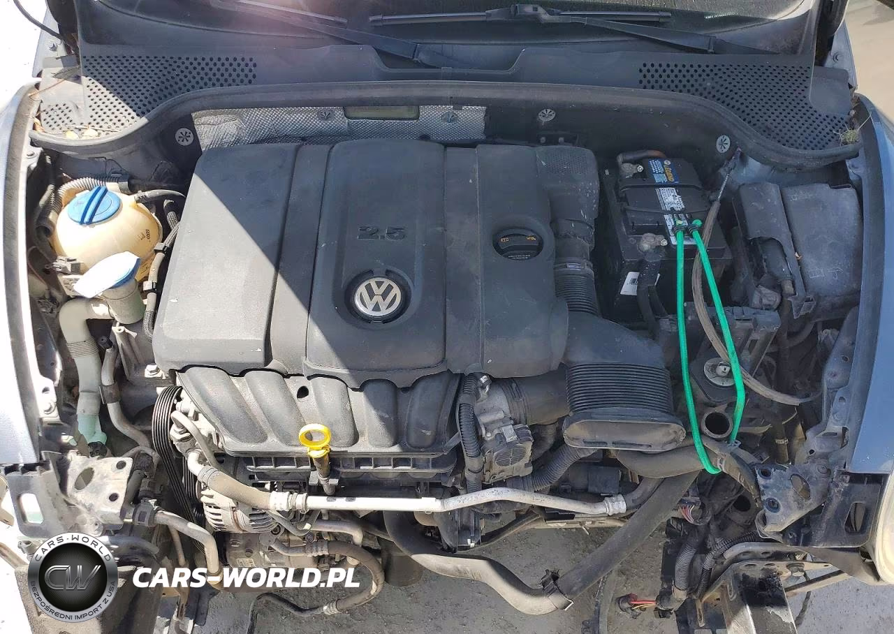 2014 Volkswagen Beetle VIN:3VWFP7AT0EM606701 - 11