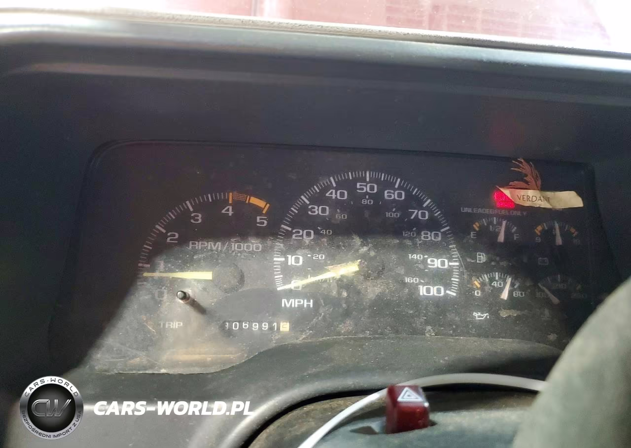 1995 Chevrolet Gmt-400 C2500 VIN:1GCFC24Z6SZ155530 - 9