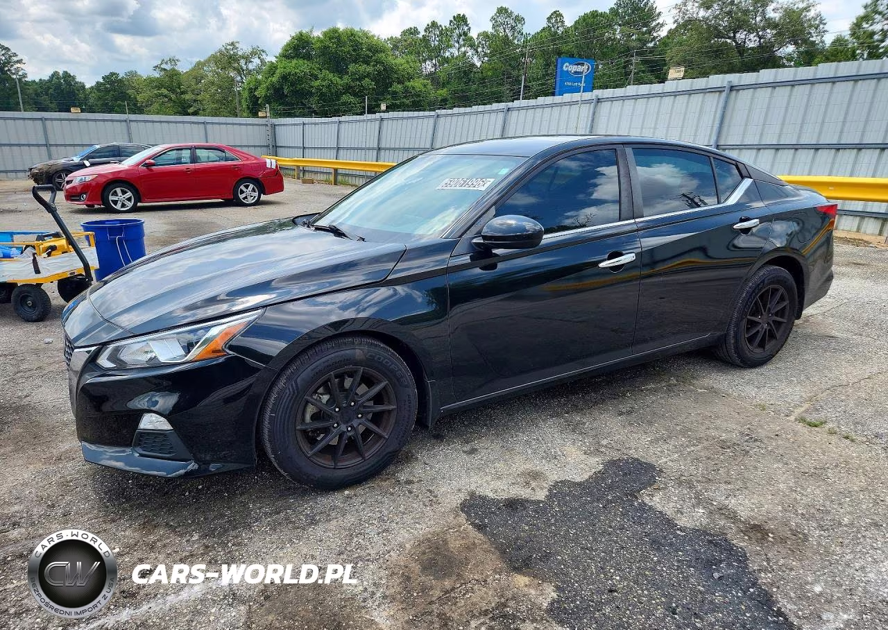 2019 Nissan Altima S