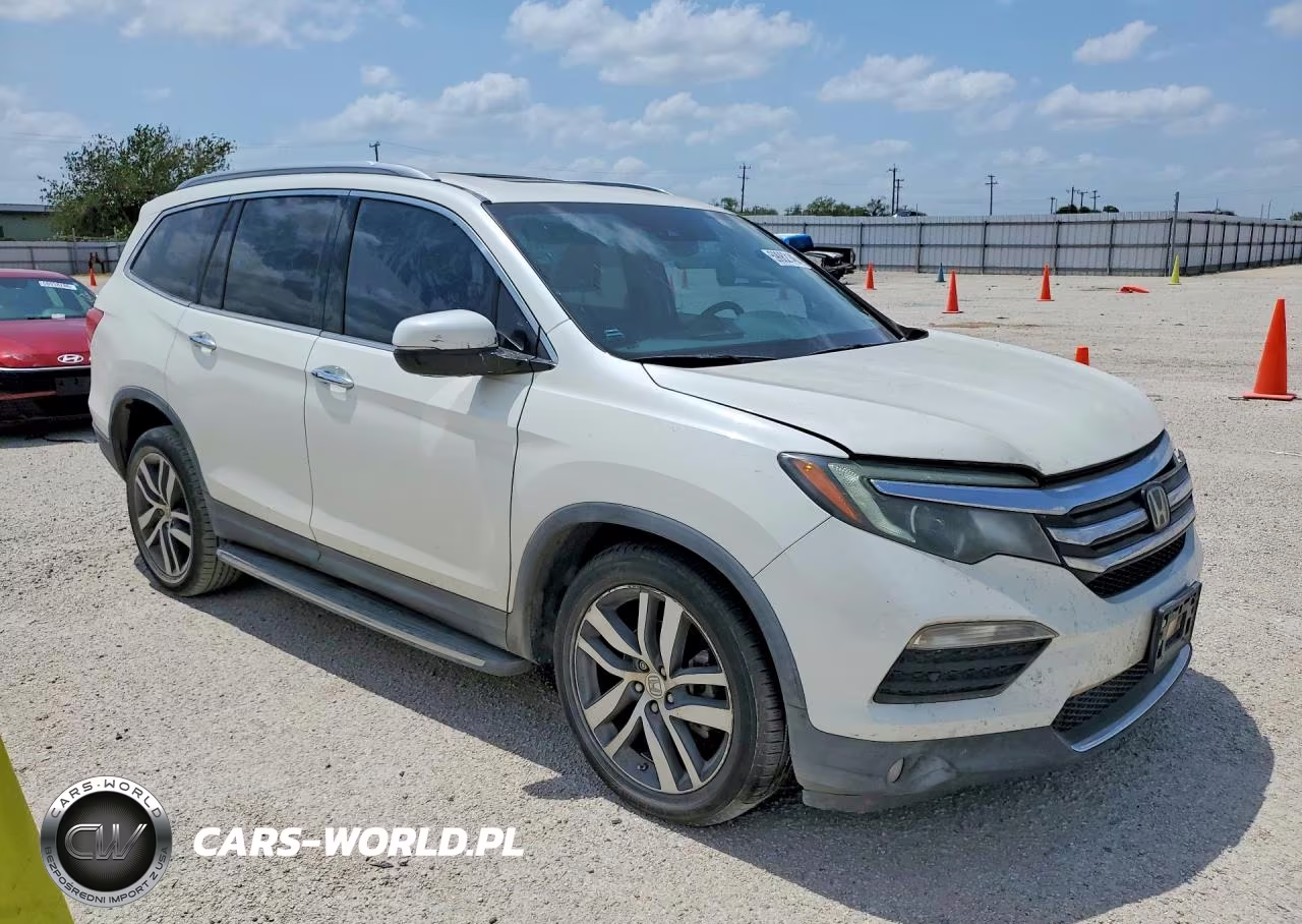 2017 Honda Pilot Elite VIN:5FNYF6H00HB074704 - 4