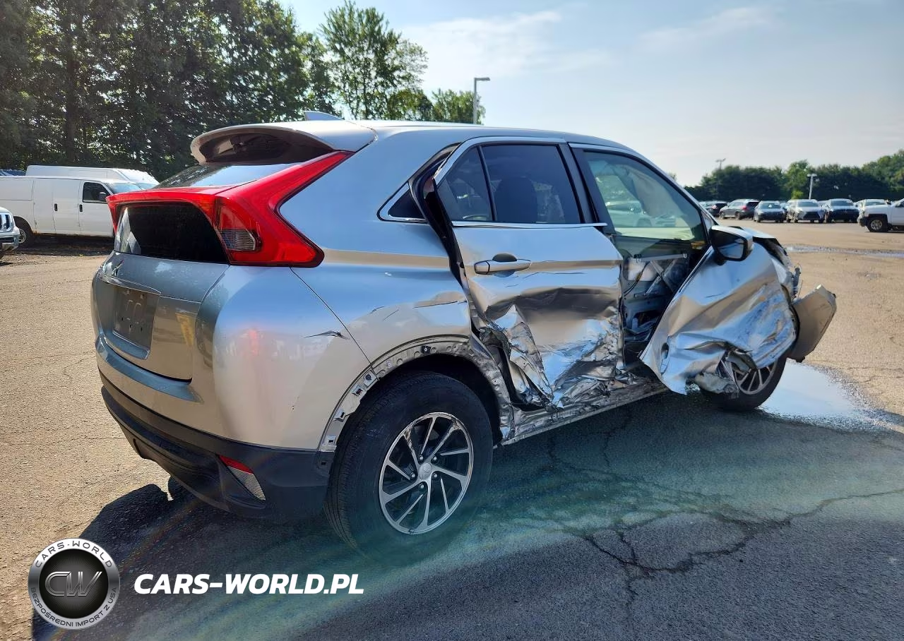 2020 Mitsubishi Eclipse Cross Es VIN:JA4AS3AA5LZ033769 - 3