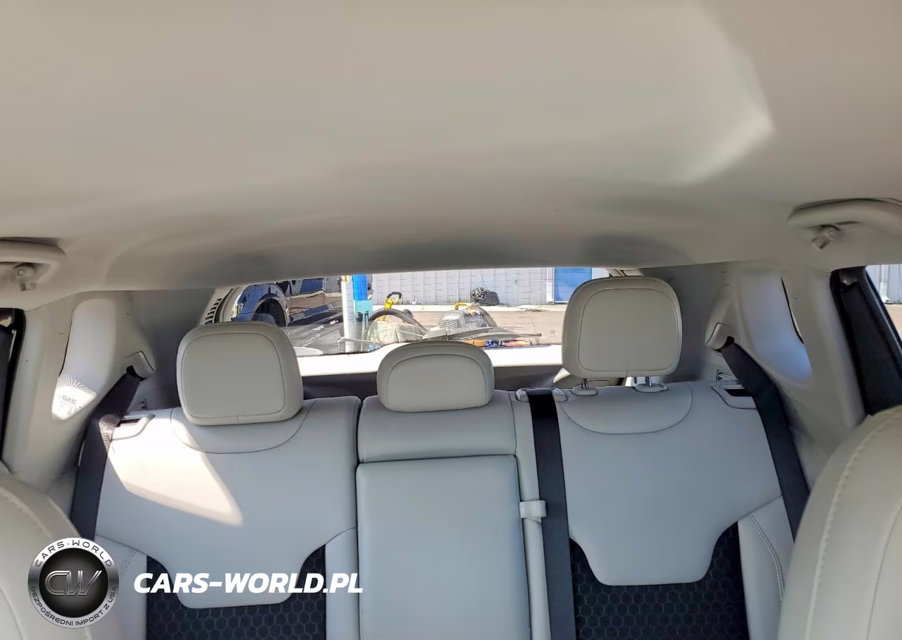 2020 Jeep Compass Latitude VIN:3C4NJDBB5LT238281 - 10