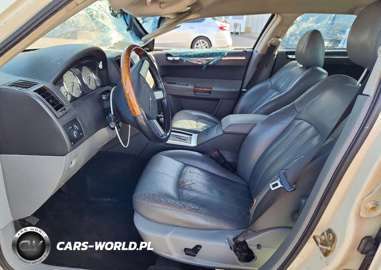 2005 Chrysler 300C VIN:2C3JA63H45H608603 - 7