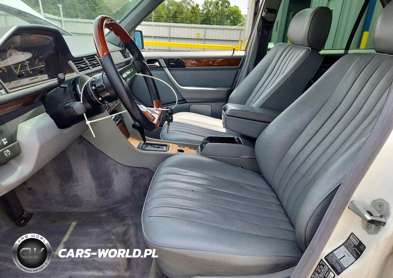 1995 Mercedes-Benz E 300D VIN:WDBEB31E2SC135301 - 7