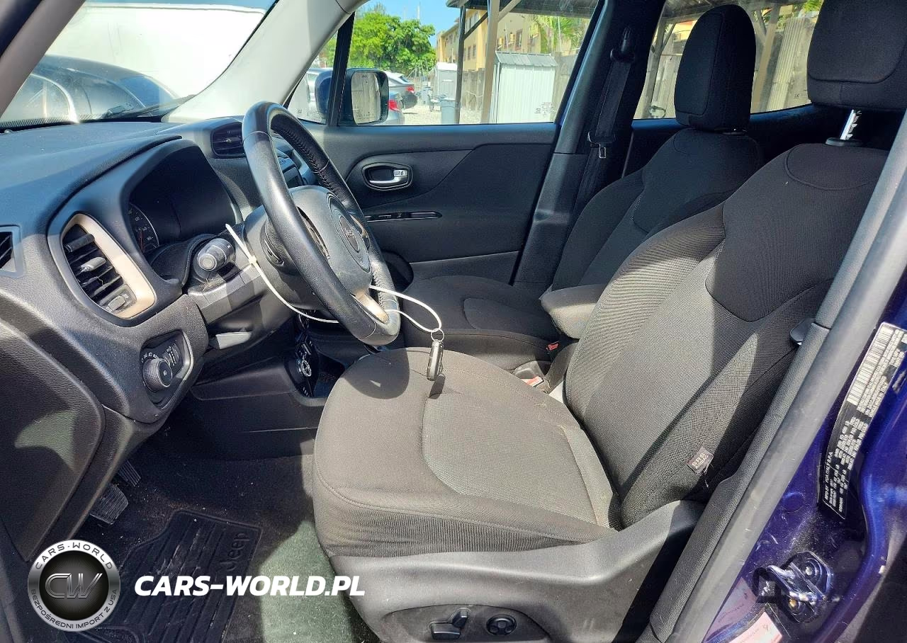2017 Jeep Renegade Limited VIN:ZACCJBBBXHPF58920 - 7