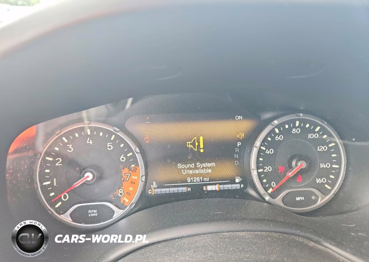 2017 Jeep Renegade Limited VIN:ZACCJBBBXHPF58920 - 9
