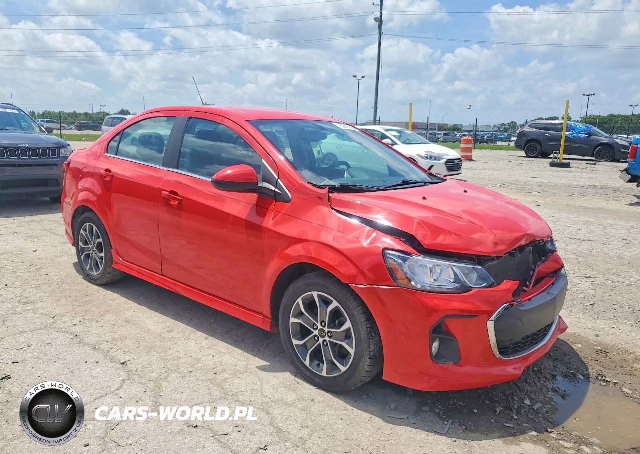 2019 Chevrolet Sonic Lt VIN:1G1JD5SB1K4133049 - 4