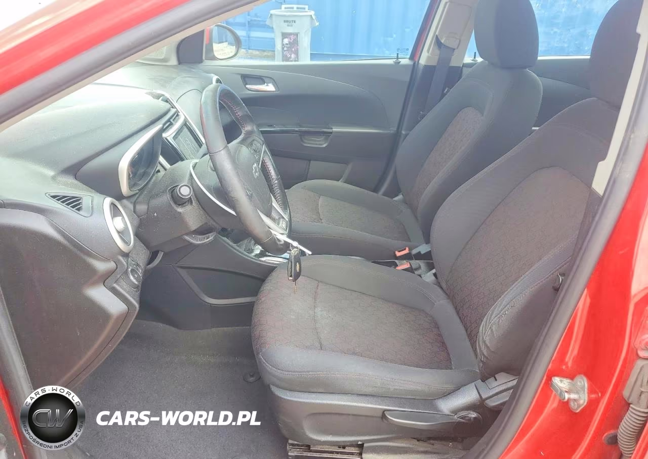 2019 Chevrolet Sonic Lt VIN:1G1JD5SB1K4133049 - 7