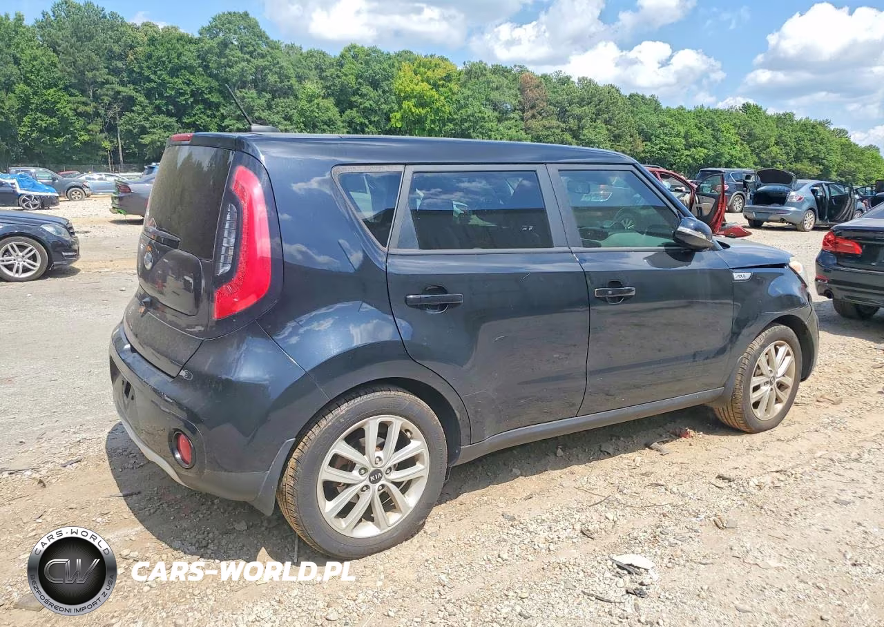 2017 Kia Soul + VIN:KNDJP3A52H7499740 - 3