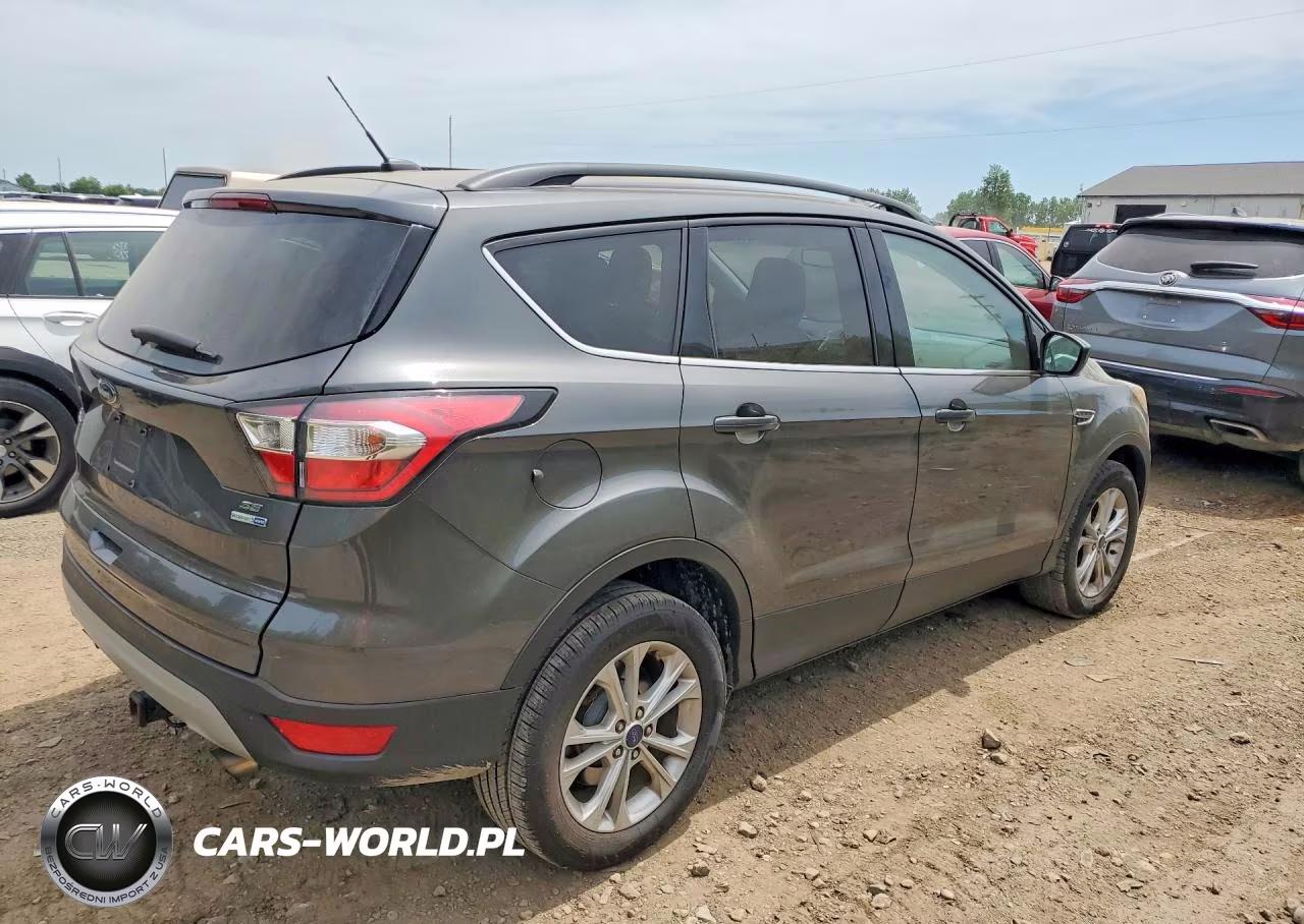 2018 Ford Escape Se VIN:1FMCU9GD5JUA37873 - 3