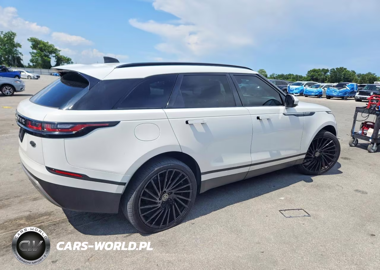 2019 Land Rover Range Rover Velar S VIN:SALYB2EX7KA210406 - 3