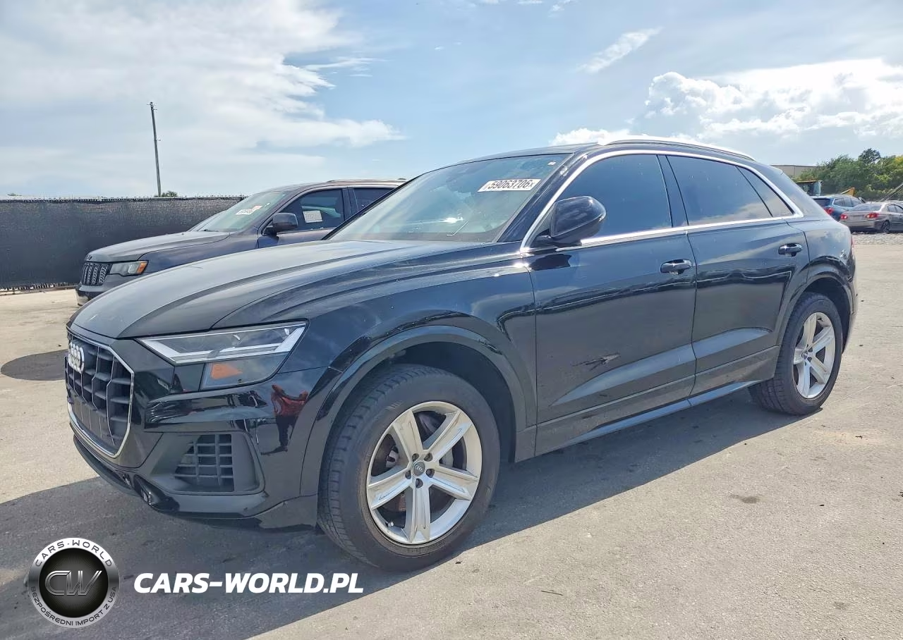 2019 Audi Q8 Premium