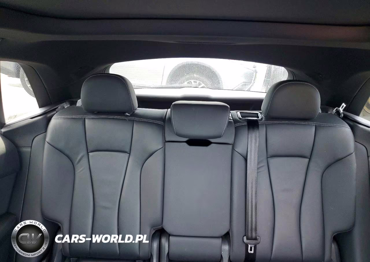 2019 Audi Q8 Premium VIN:WA1AVAF11KD016256 - 10