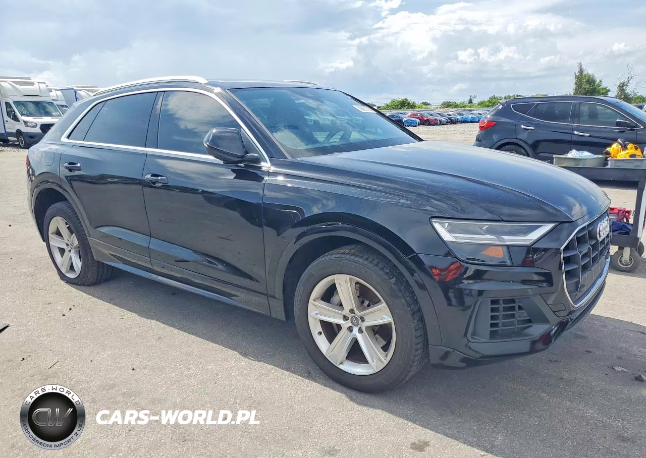 2019 Audi Q8 Premium VIN:WA1AVAF11KD016256 - 4