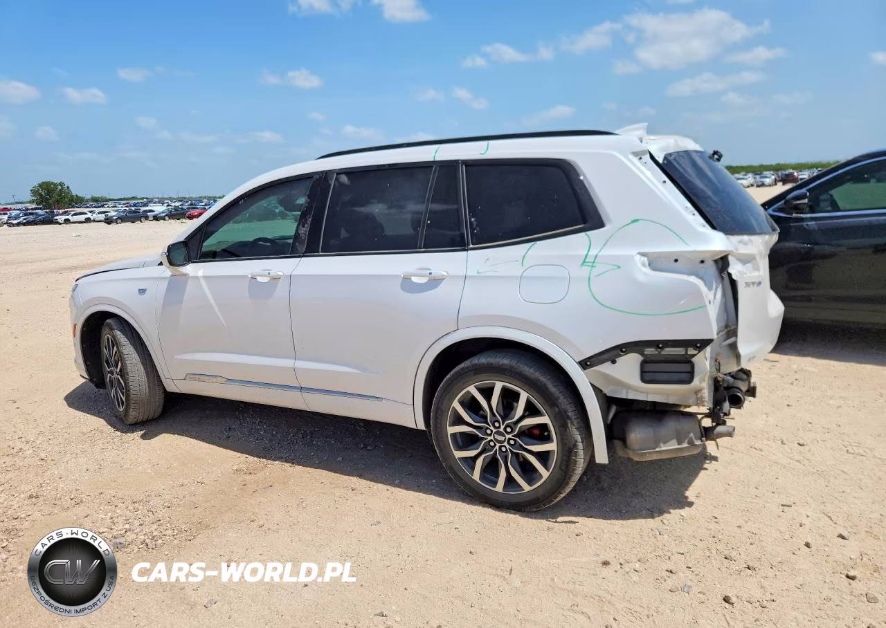 2024 Cadillac Xt6 Sport Platinum VIN:1GYKPHRS2RZ701326 - 2