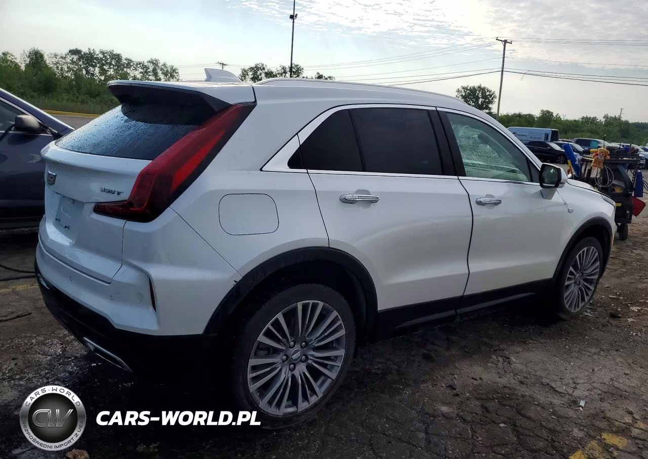 2024 Cadillac Xt4 Premium Luxury VIN:1GYFZDR41RF100139 - 3