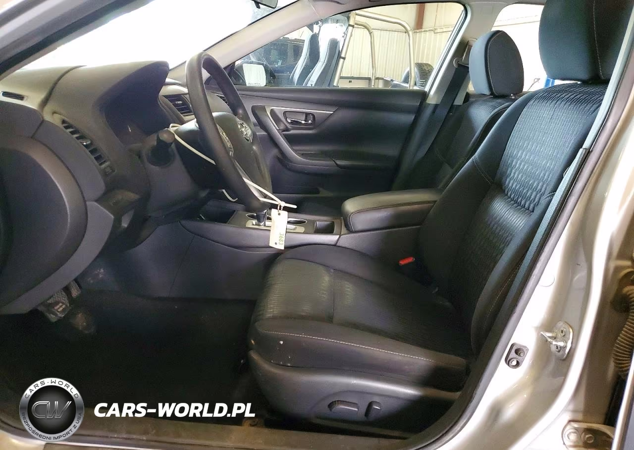 2016 Nissan Altima 2.5 S VIN:1N4AL3AP7GC247863 - 7