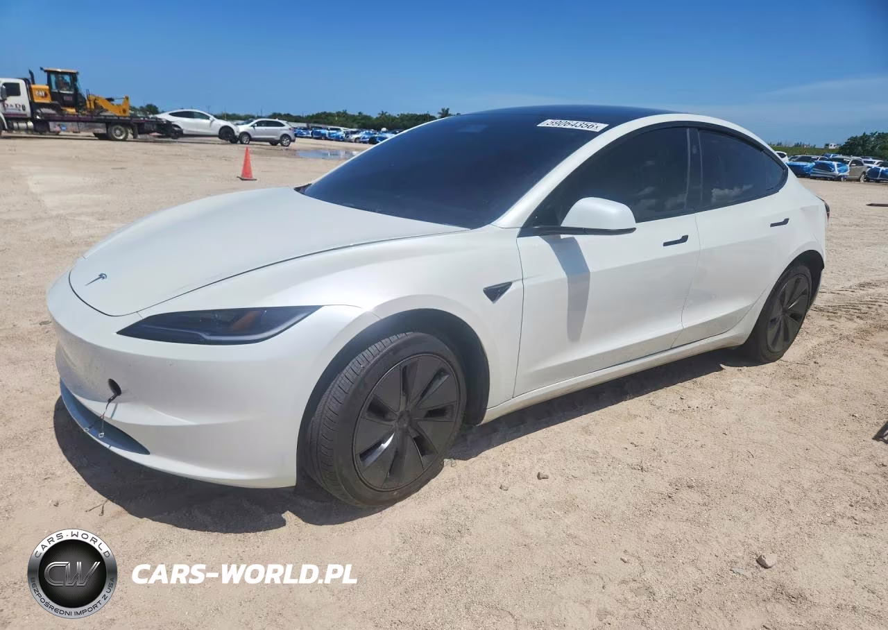 2025 Tesla Model 3 VIN:5YJ3E1EA1SF936316 - 1